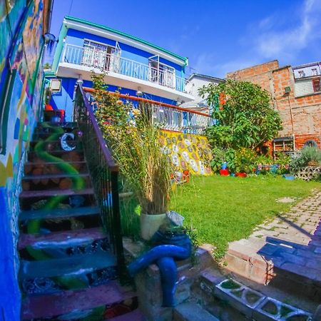 La Casa Azul Hostel บัลปาราอีโซ ภายนอก รูปภาพ