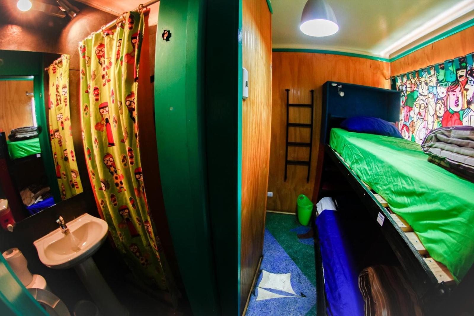 La Casa Azul Hostel บัลปาราอีโซ ภายนอก รูปภาพ