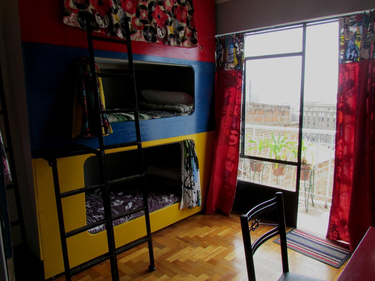 La Casa Azul Hostel บัลปาราอีโซ ภายนอก รูปภาพ