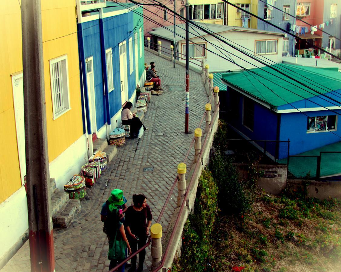 La Casa Azul Hostel บัลปาราอีโซ ภายนอก รูปภาพ