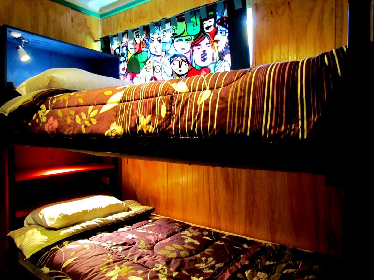 La Casa Azul Hostel บัลปาราอีโซ ภายนอก รูปภาพ
