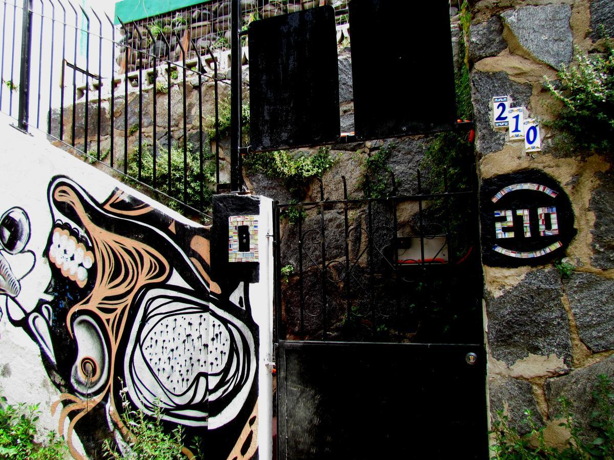 La Casa Azul Hostel บัลปาราอีโซ ภายนอก รูปภาพ
