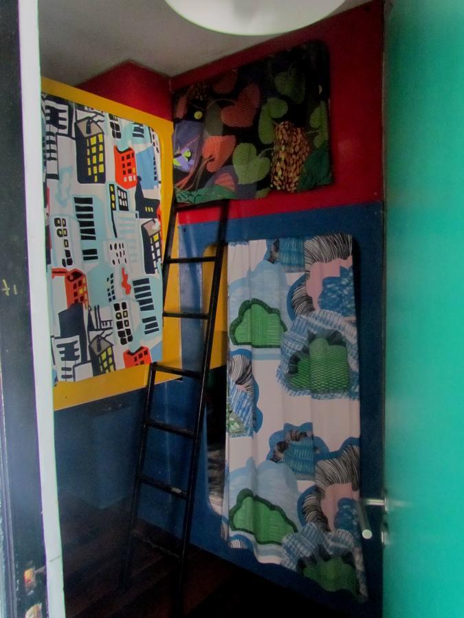 La Casa Azul Hostel บัลปาราอีโซ ภายนอก รูปภาพ